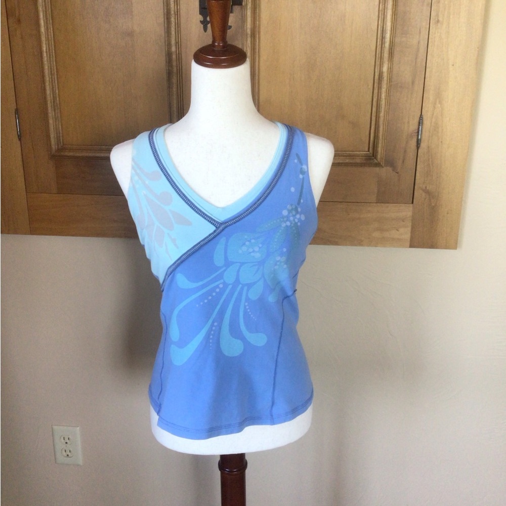 Mountain Hardwear Blue Floral Print V-Neck Tank Top
